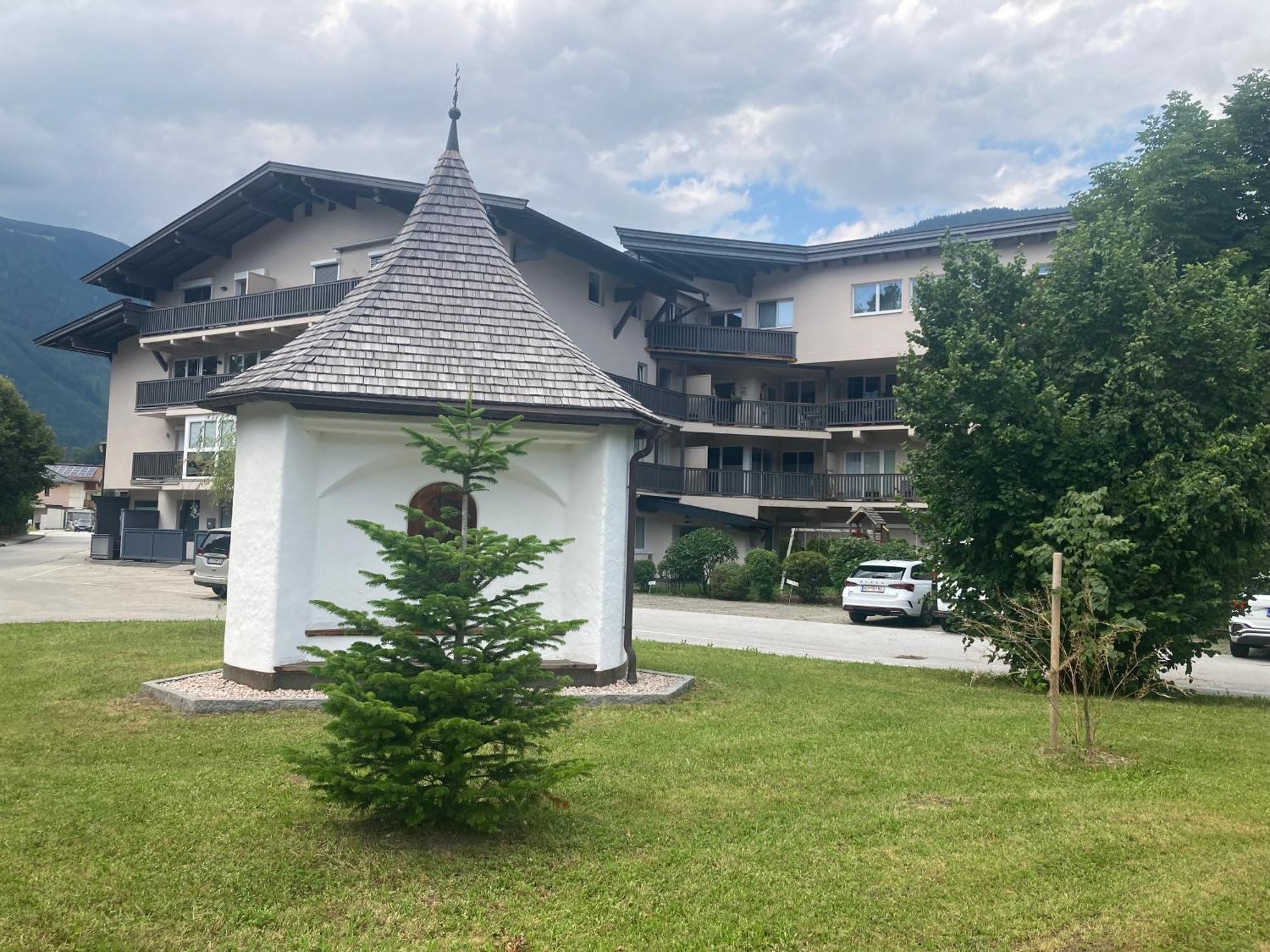 Alpenluxus Presents Design Lodge - Terrace & Car Park Kramsach Dış mekan fotoğraf